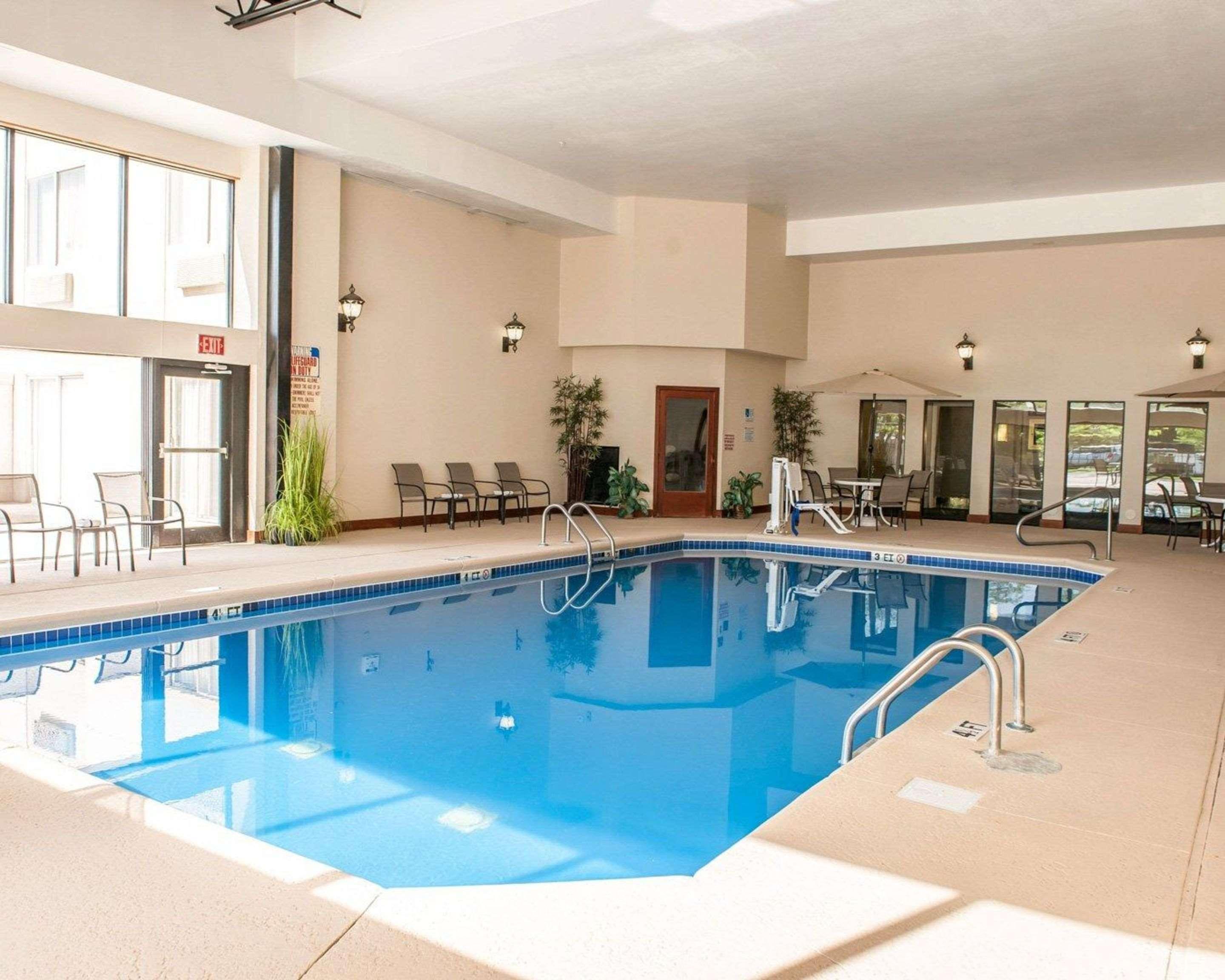 Comfort Suites Fort Wayne - Southwest מראה חיצוני תמונה