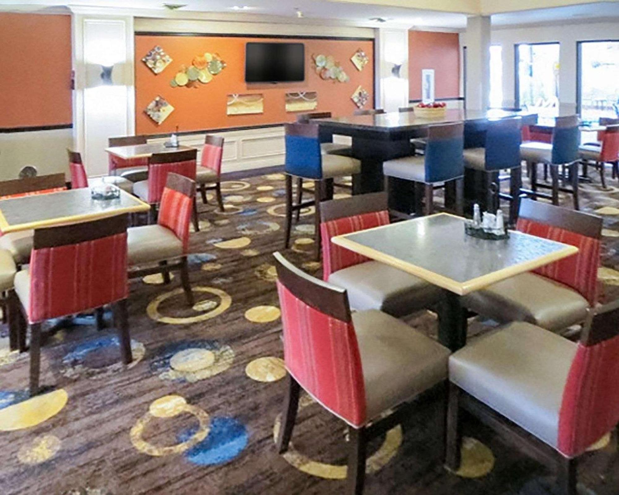 Comfort Suites Fort Wayne - Southwest מראה חיצוני תמונה