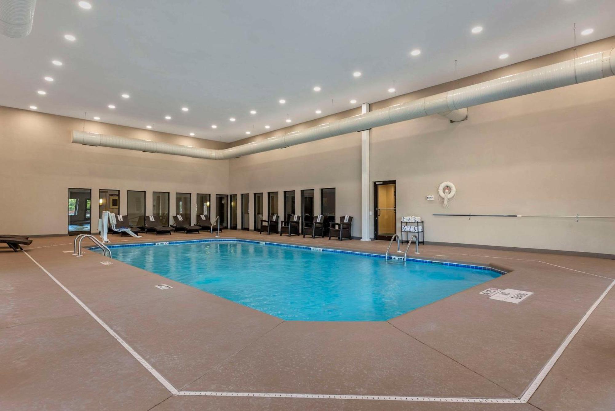 Comfort Suites Fort Wayne - Southwest מראה חיצוני תמונה